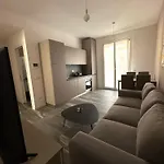 Lux Flat Sesto Appartement Sesto San Giovanni