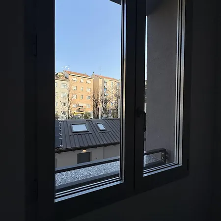 Essential Sesto San Giovanni